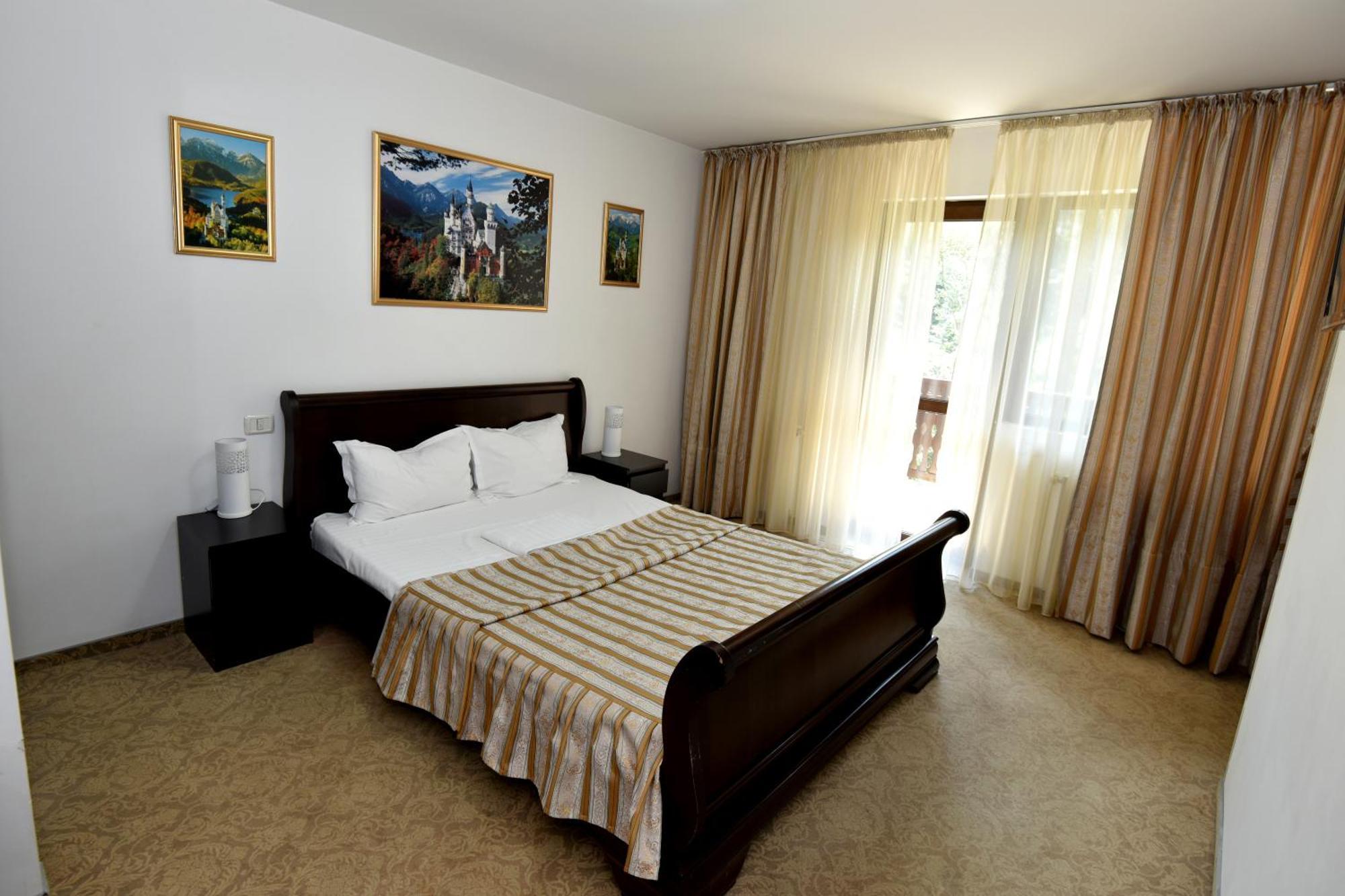 Conac Bavaria Buşteni Exterior foto